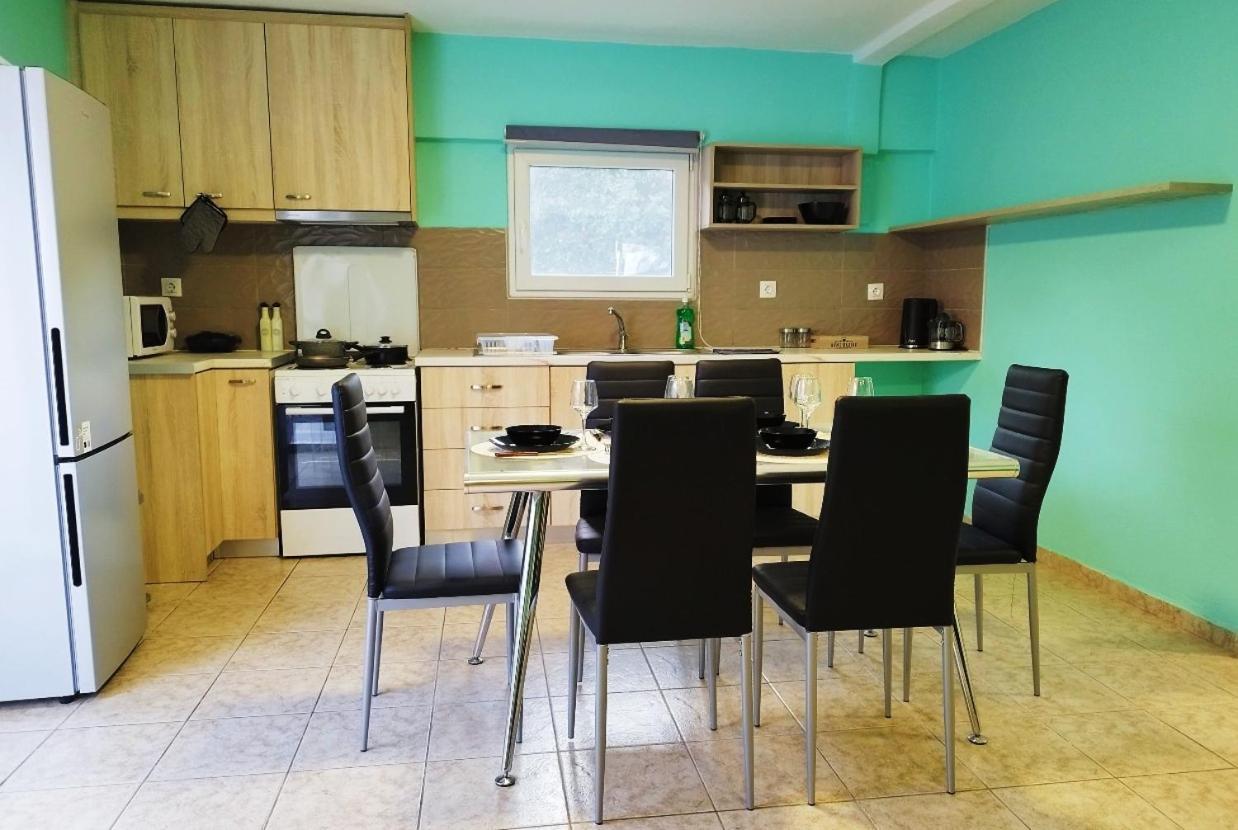 Apartamento Sleepili Vrísai Exterior foto